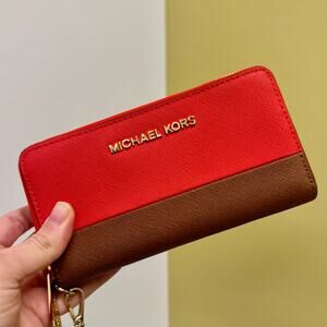 Michael Kors Coral Red Orange Leather Zipper Wallet Saffiano Organizer Slots